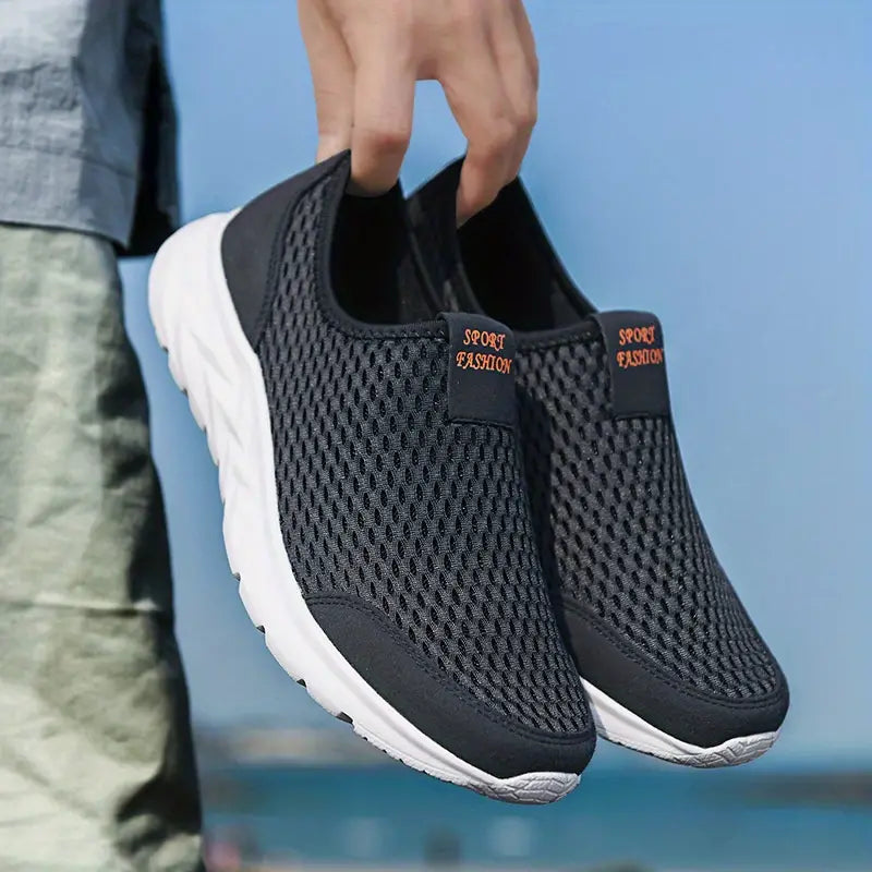 Noah | Breathable and lightweight casual mesh slip-on walking shoes